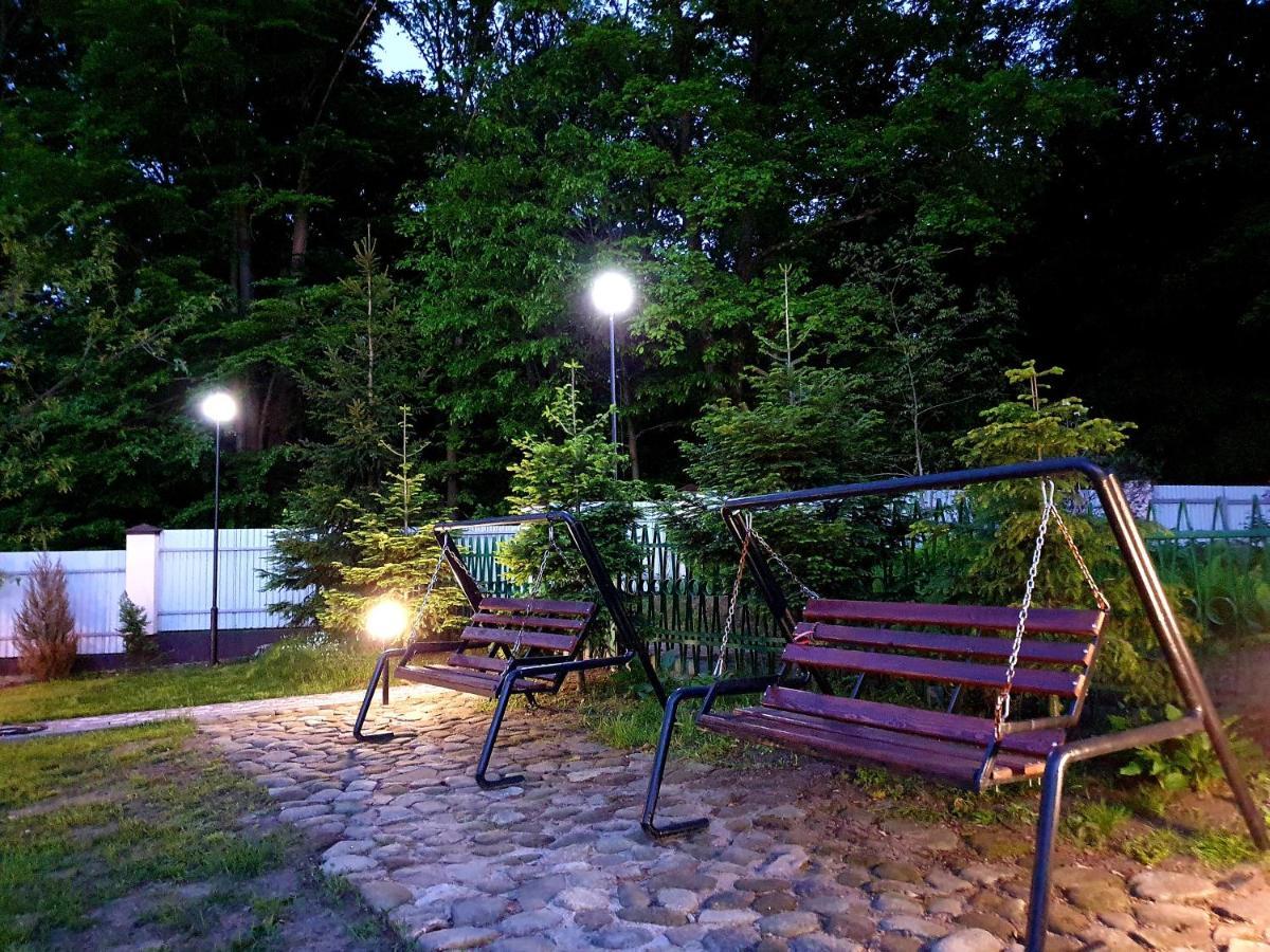 Villa Zenko Брюховичи Экстерьер фото