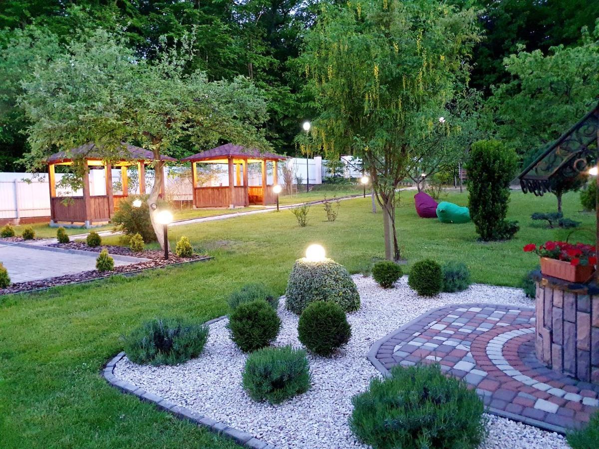 Villa Zenko Брюховичи Экстерьер фото