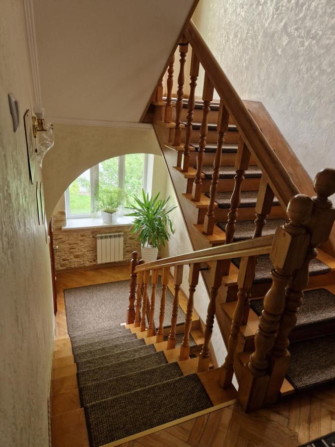 Villa Zenko Брюховичи Экстерьер фото