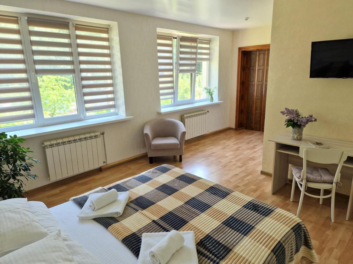 Villa Zenko Брюховичи Экстерьер фото