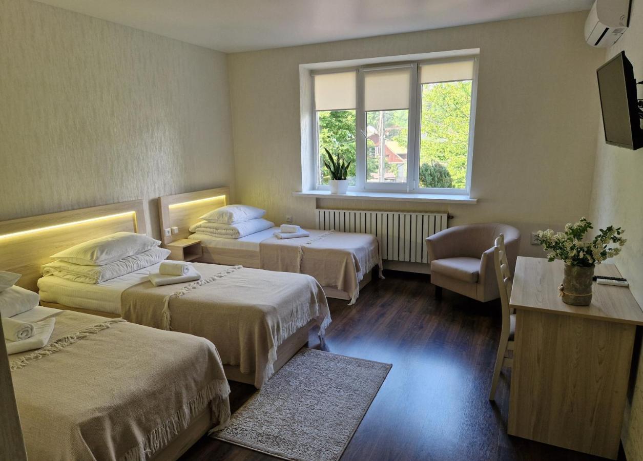 Villa Zenko Брюховичи Экстерьер фото