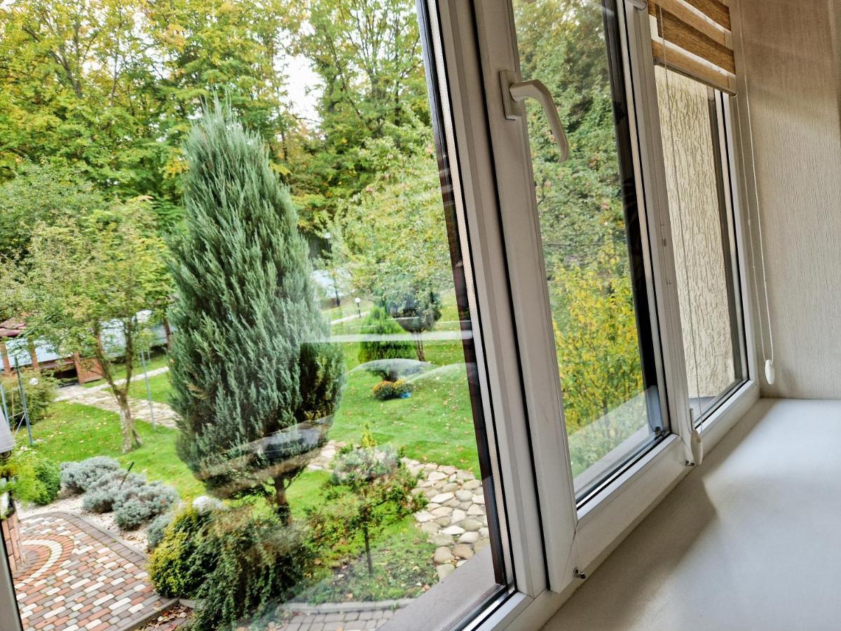 Villa Zenko Брюховичи Экстерьер фото
